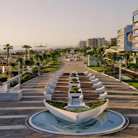 Luxury Blue Living Porto Riccione